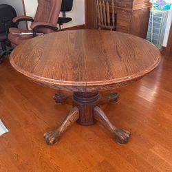 $80 Brown Circle Wood Kitchen Table - 5 Matching Chairs Avail - Shown In photos -  STURDY