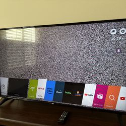 50 inch TV WiFi LG