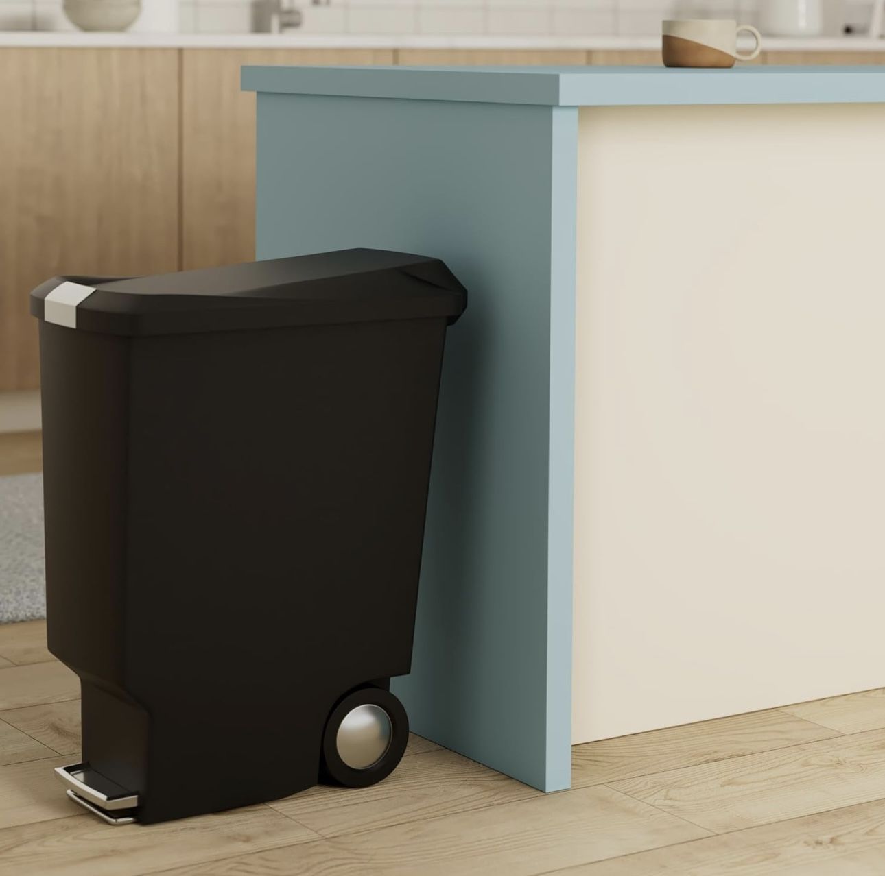 simplehuman 10.6 Gallon Slim Kitchen Step Trash Can