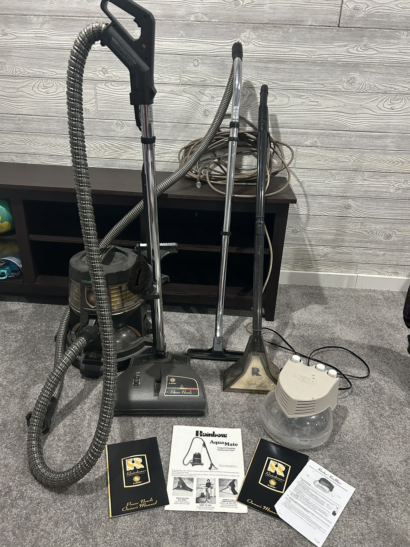 Rainbow Sweeper And Shampooer for Sale in Bloomington, IN OfferUp