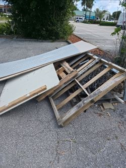 Free wood and metal west plam