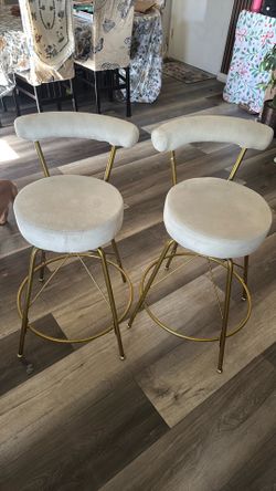 Rhonda 26 in.Cream Velvet and Gold Metal Glam Counter Stool (Set of 2) Questio