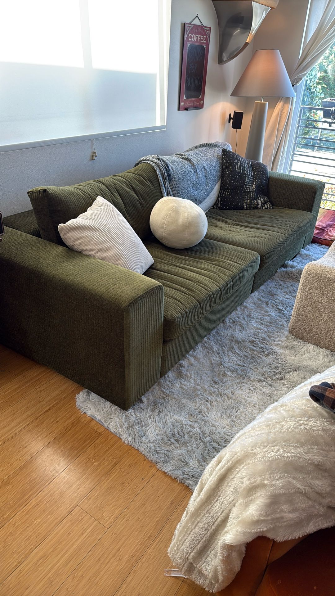 Article Couch