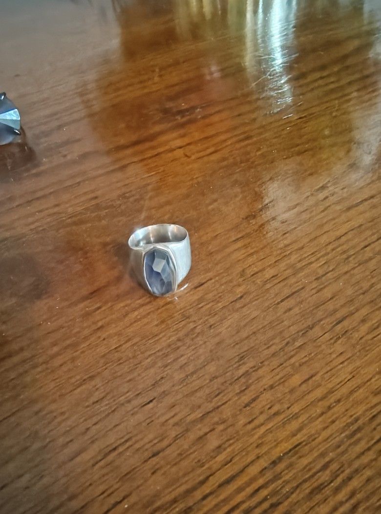 Kendra Acott Ring