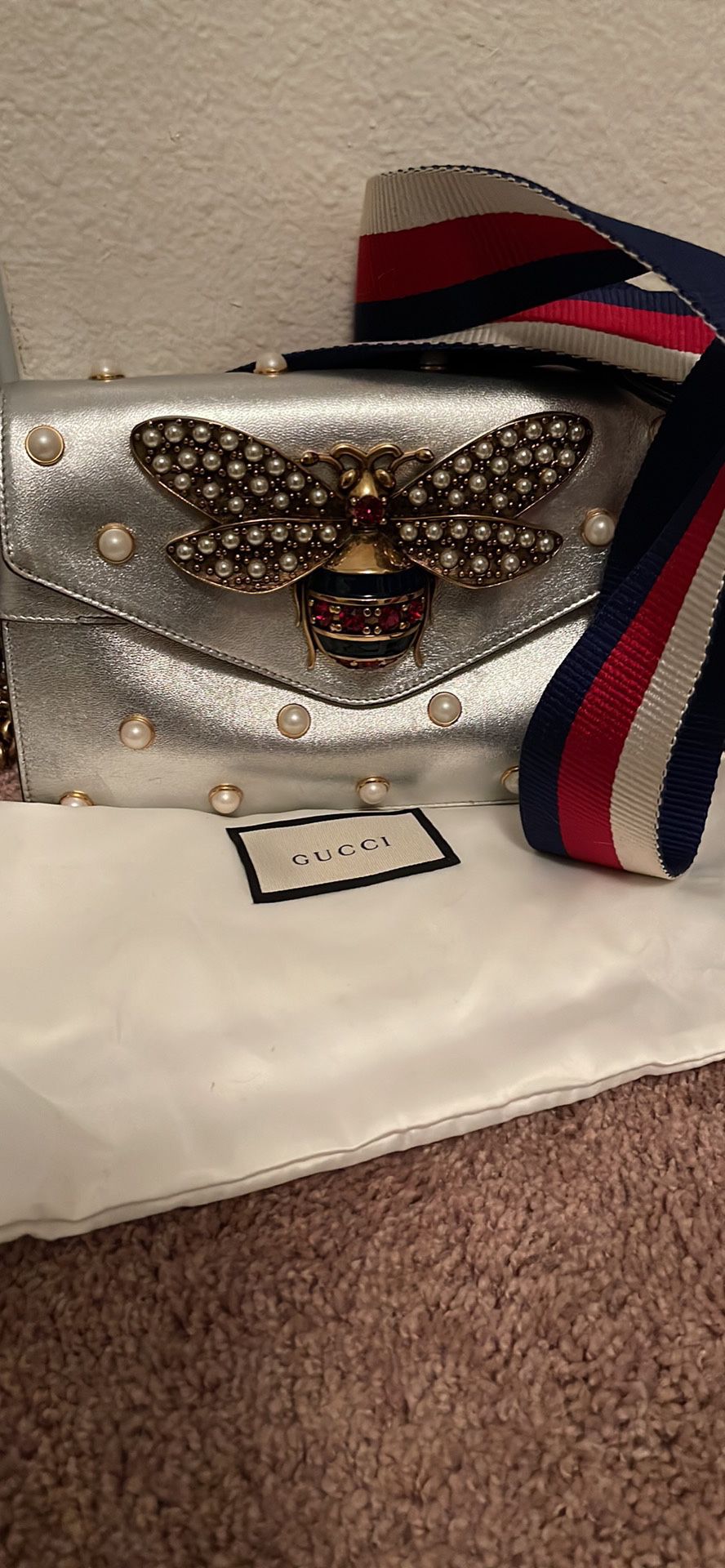 Gucci Embellished Broadway Bee Bag in Blue