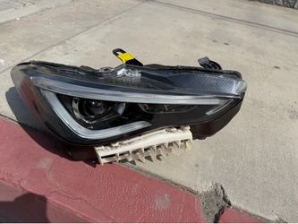 2018 2019 2020 2021 2022 Infiniti q60 right side passenger headlight