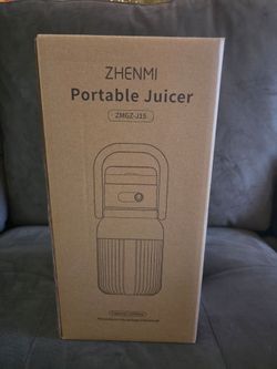 Portable juicer