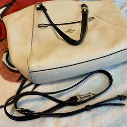 BOLSA 👜 COACH $30