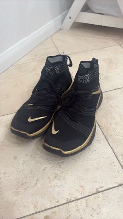 Size 11.5 Kevin Hart x Nike