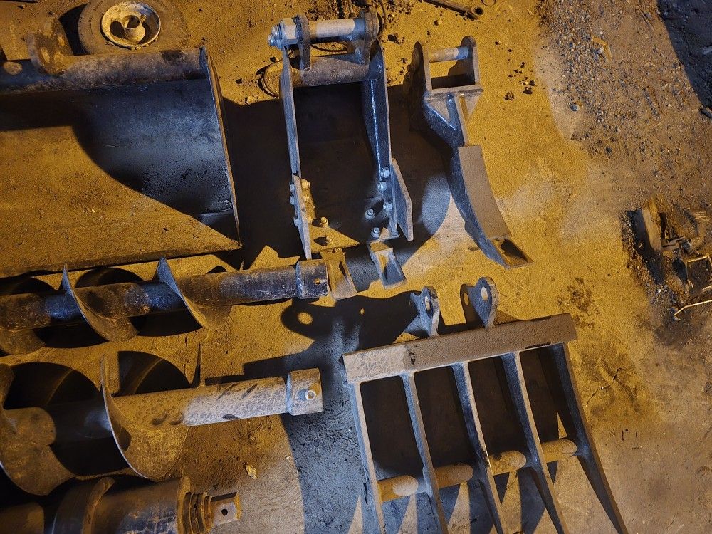 Mini Excavator Attachedments