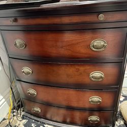 Vintage Wooden Dresser – 28” Compact Storage Chest