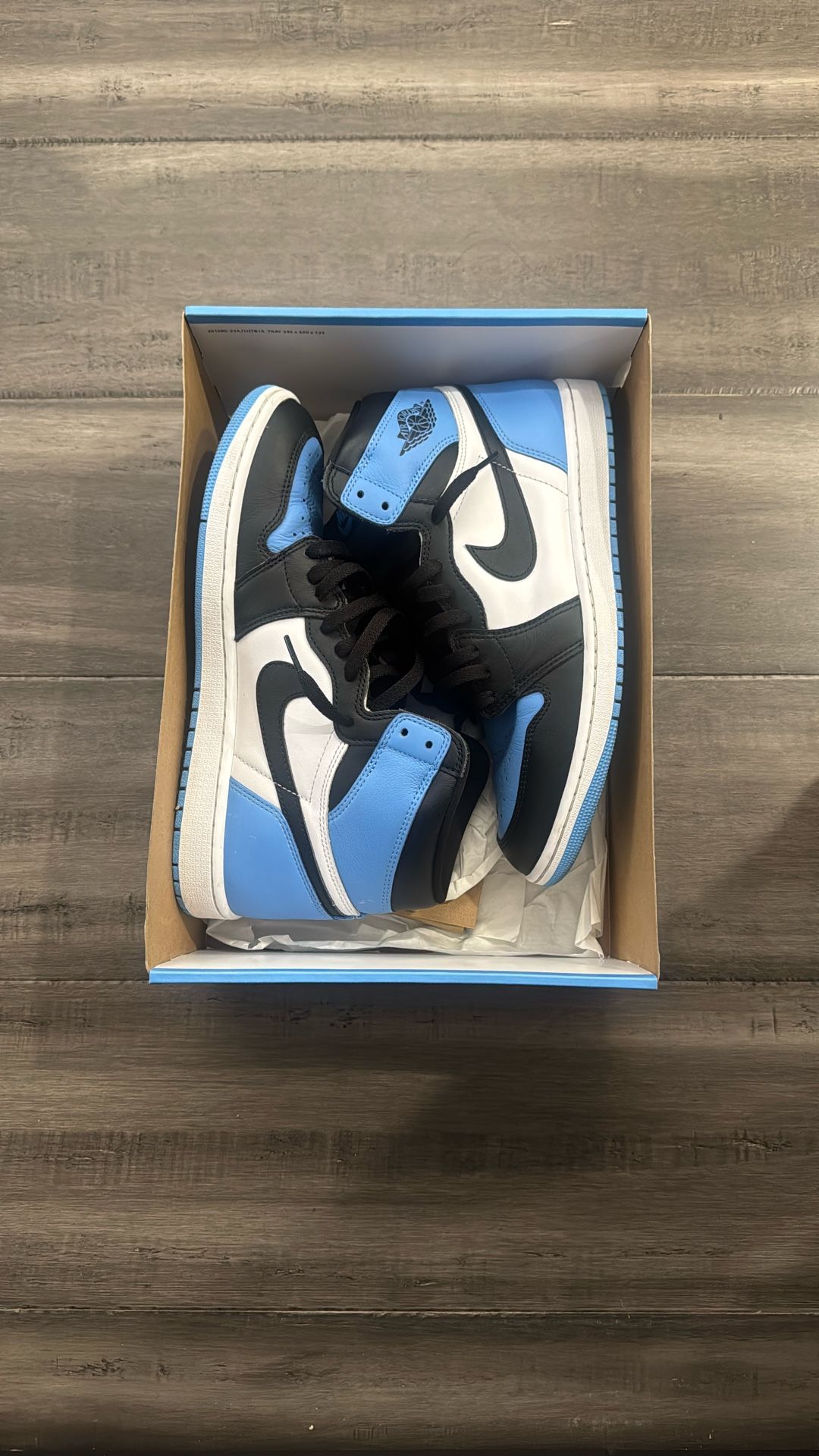 Jordan 1 UNC Toe