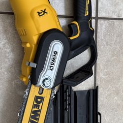 ✳️💥 DEWALT 20V MAX 8 in. Brushless Cordless Battery Powered Pruning Chainsaw (Tool Only)