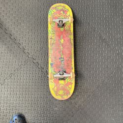 Complete Primitive Skateboard Deck