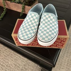 Women’s Vans Size 10