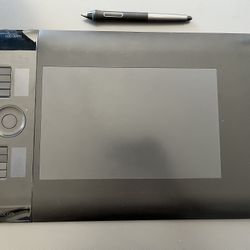 Wacom Intuos Drawing Tablet