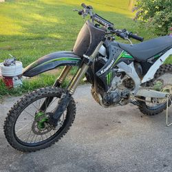 09 Kawasaki monster edition. 4 Stoke 450 cc