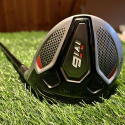 TaylorMade M6 3-Wood Fairway Wood Regular Flex RH