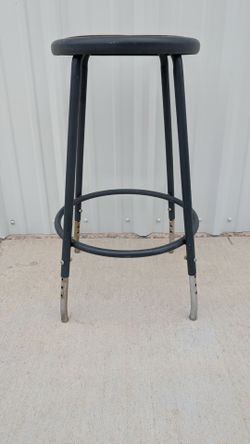 Adjustable Height Stool