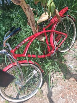 Red swinn bike for sale