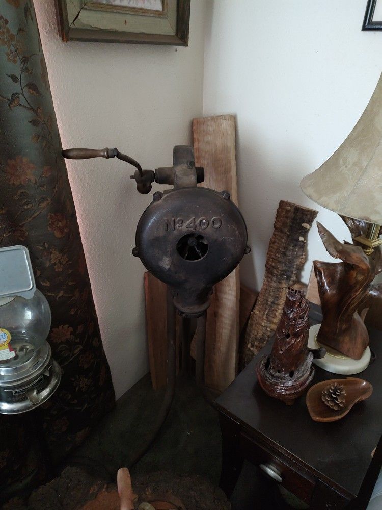 Vintage Forge No. 1400.
