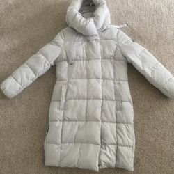 Long, Grey Women’s Coat