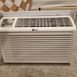 LG 5,000 BTU LW5015E Window Air Conditioner

