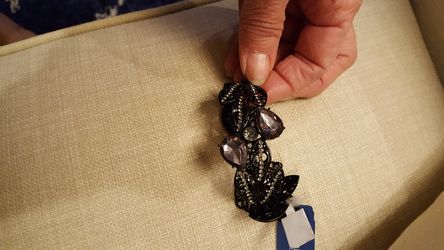 Black Vera Wang stone bracelet