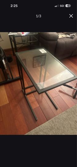 Modern glass ikea corner table
