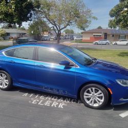 2015 Chrysler 200 Automatic 4 Cylinder Registered 2027 Smog Runs Good
