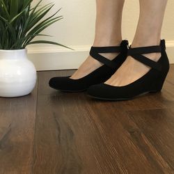 Black Women’s Wedges Size 6 1/2