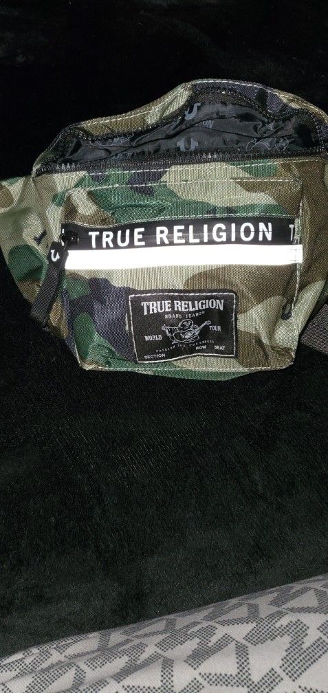 TRUE RELIGION BELT BAG OR OVER THE CHEST BAG