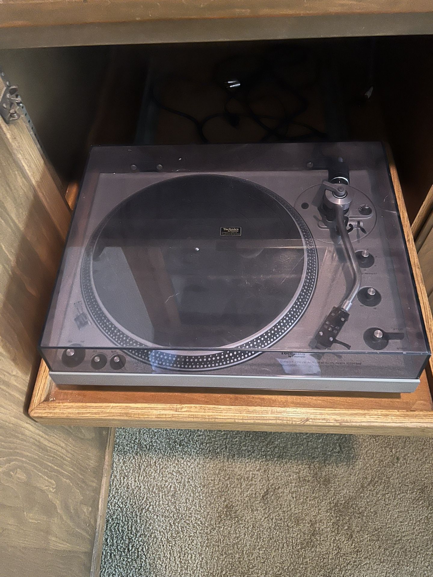 Technics Sl 1300 Vintage Turntable