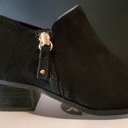 Dr Scholl's Cuff Black Boots- Brand New! Size 7.5- Please READ description.