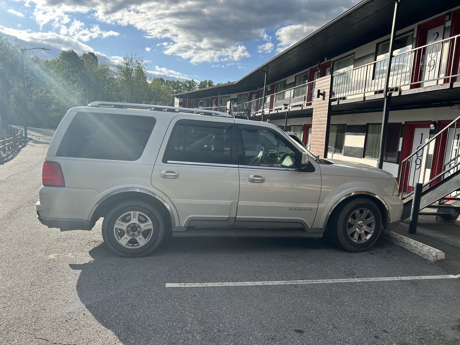 2004 Lincoln Navigator