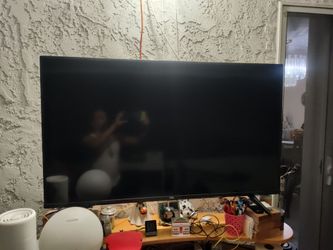 50" 4K TCL TV