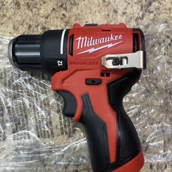 Milwaukee M12 Drill Tool Only 