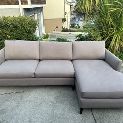 Crate & Barrel Klyne Sectional Couch-FREE Delivery