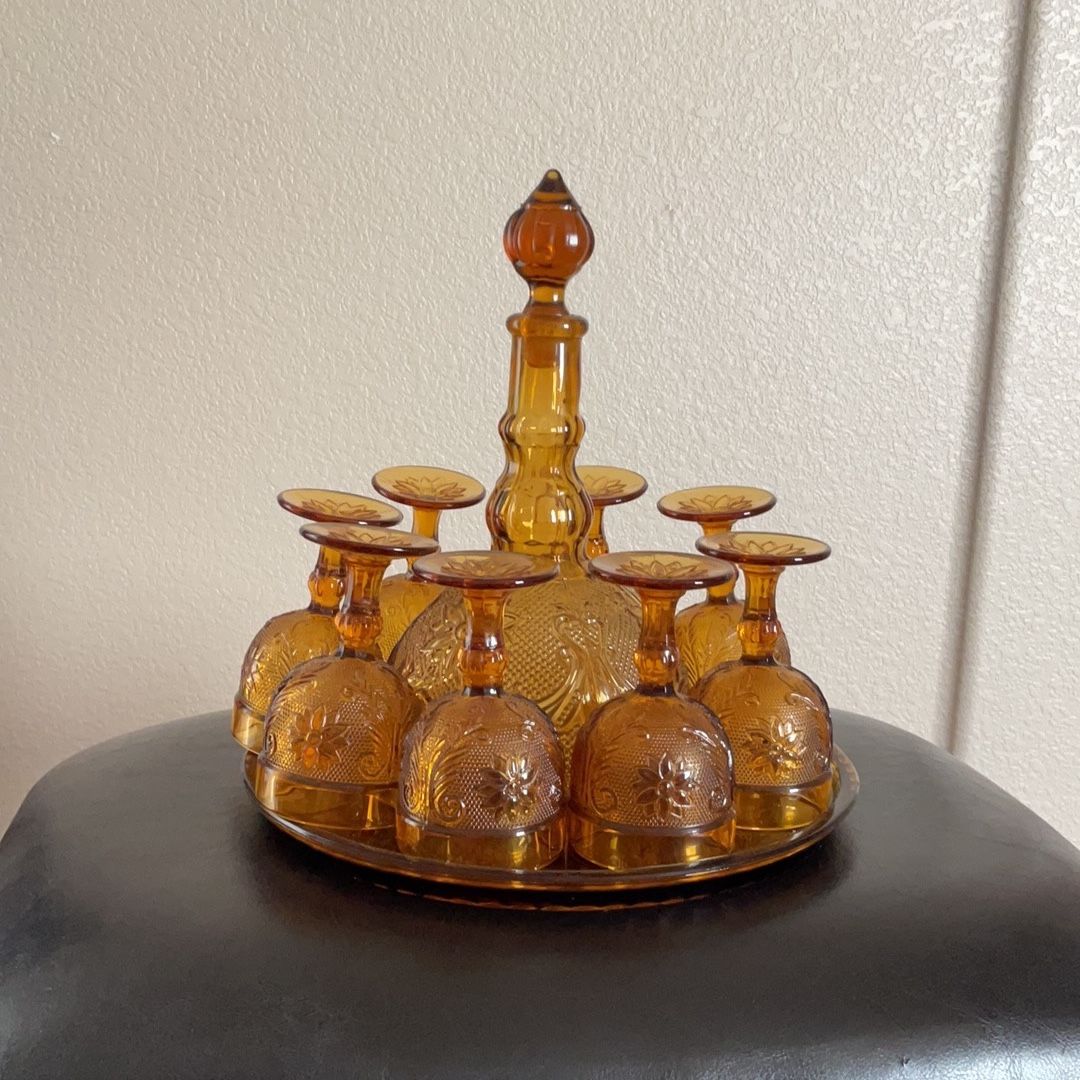 Vintage Indiana Glass Decanter Set