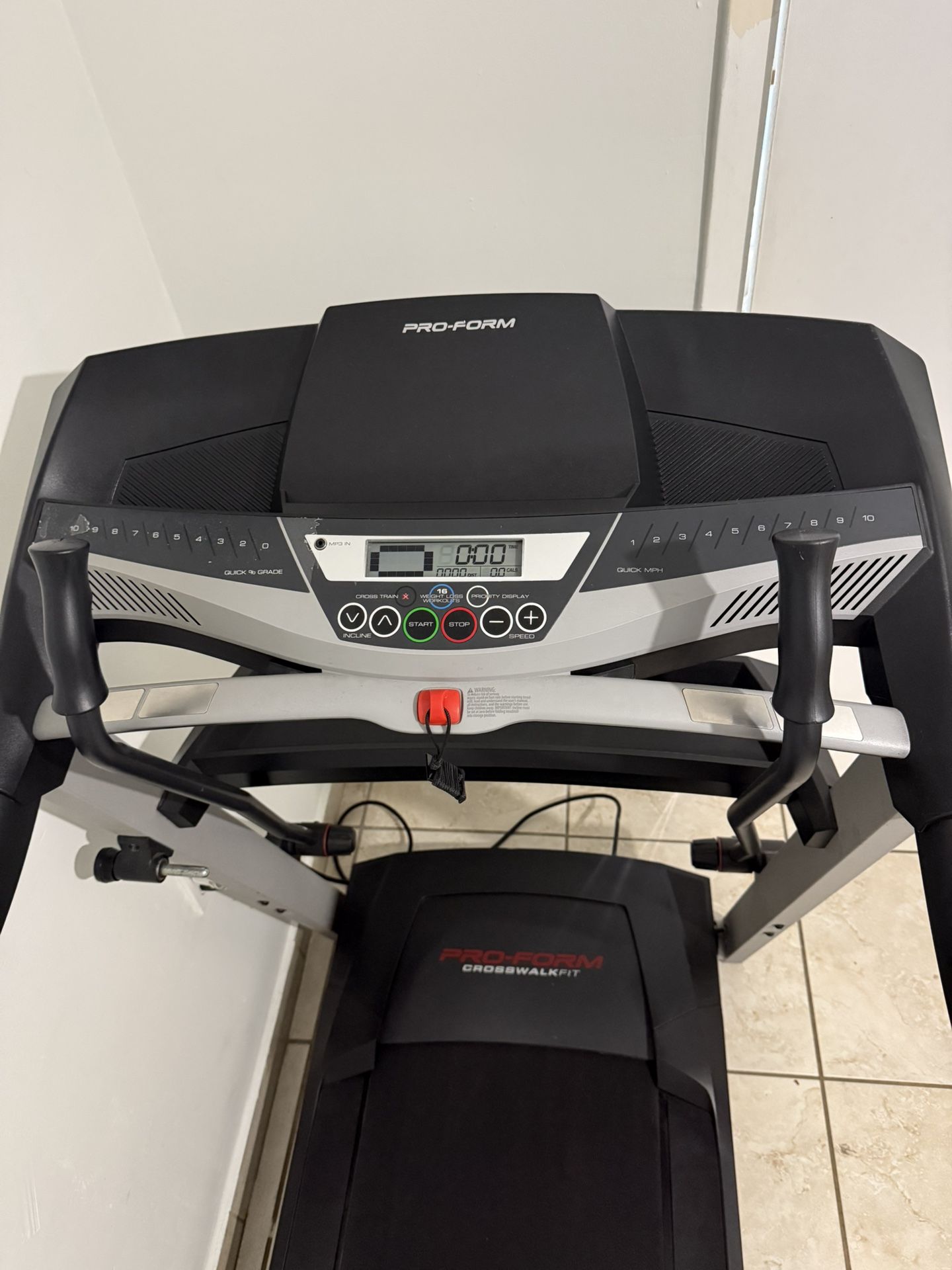 Treadmill- Caminadora (Pro-form execellent conditions)