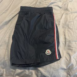 Moncler hotsell shorts sale