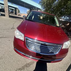 2013 Chrysler Town & Country