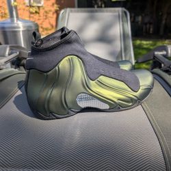 Men's Shoes 9 Green Goblins Sample 