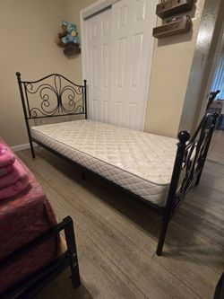 Cama Twin