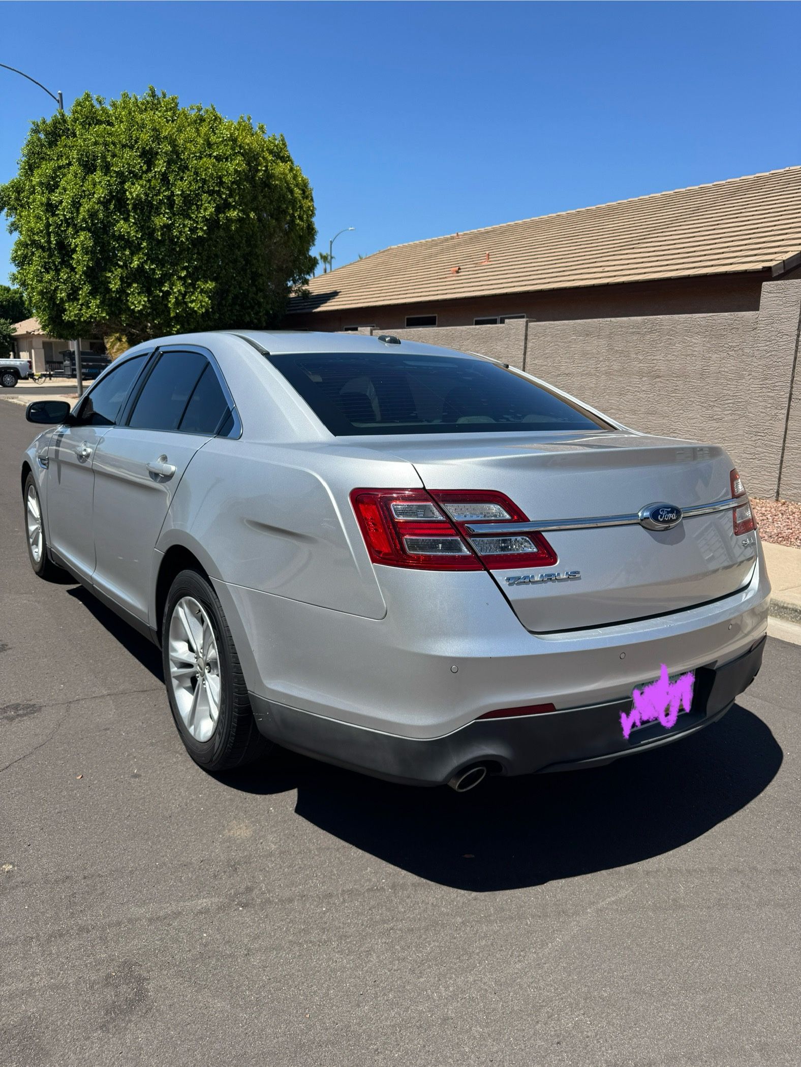 2015 Ford Taurus