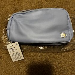 Lululemon belt bag or cross body
