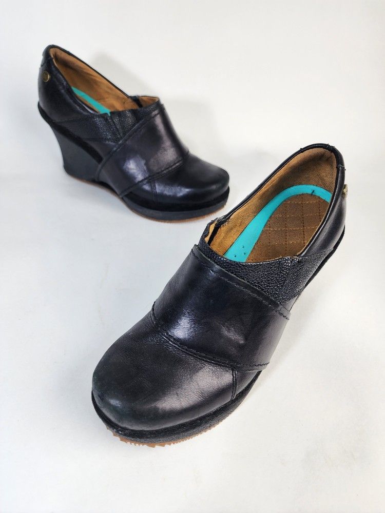 MOZO Shoes for Crews Divine Black Leather Chef Wedge Clog Slip Resistant US 6.5