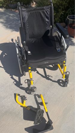 Custom wheelchair