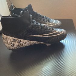 Kids Soccer Shoes