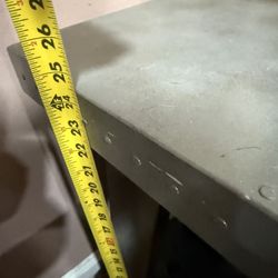 2 Couches 3 Tables 2 Lamps 